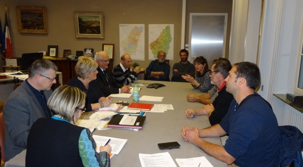 rencontre Prefete Ardèche 10 dec 2019.jpg